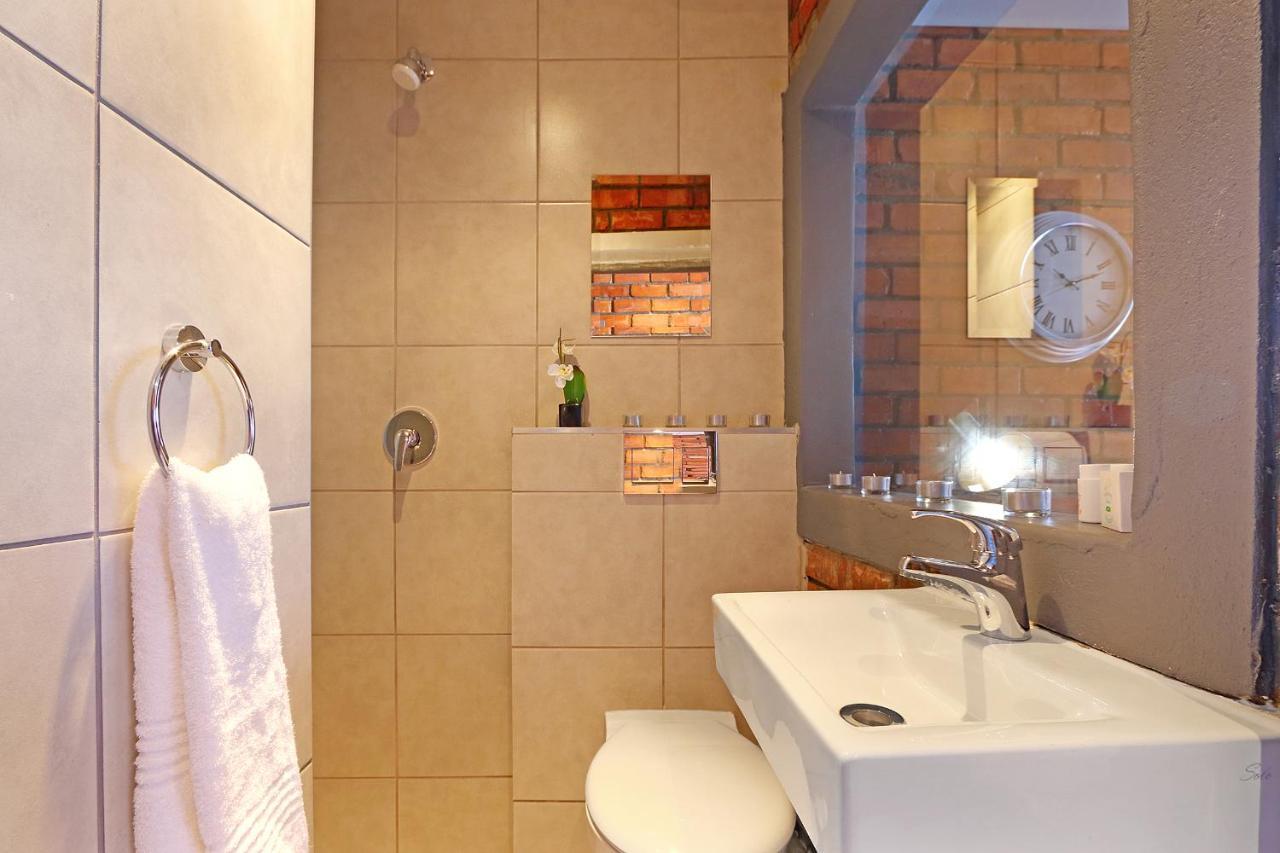 The Rhino Hotel & Apartments Cape Town Exterior foto