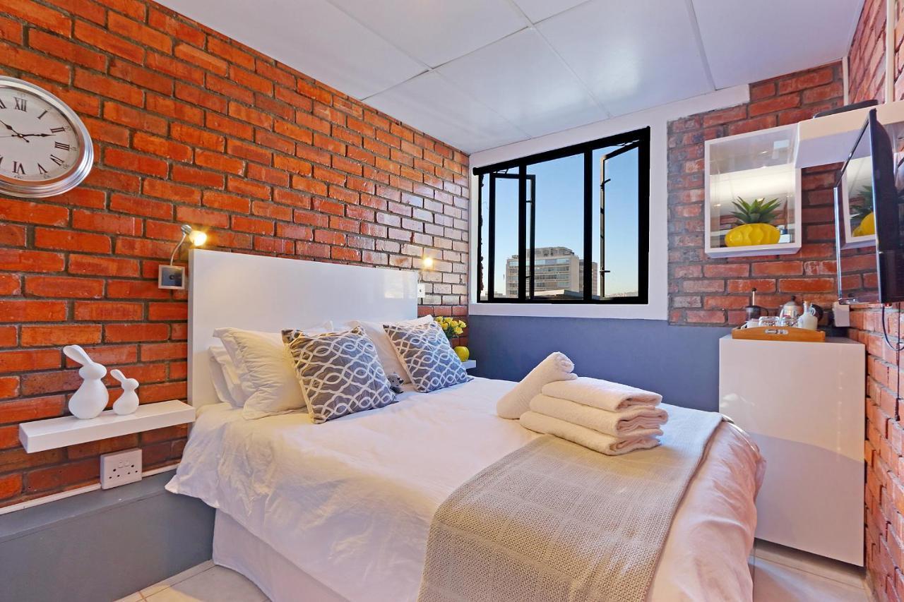 The Rhino Hotel & Apartments Cape Town Exterior foto