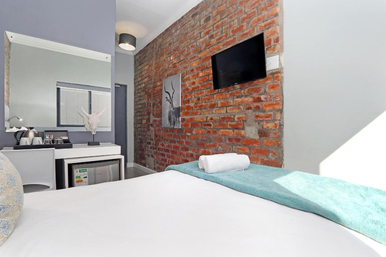 The Rhino Hotel & Apartments Cape Town Exterior foto