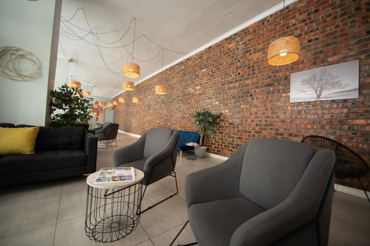 The Rhino Hotel & Apartments Cape Town Exterior foto